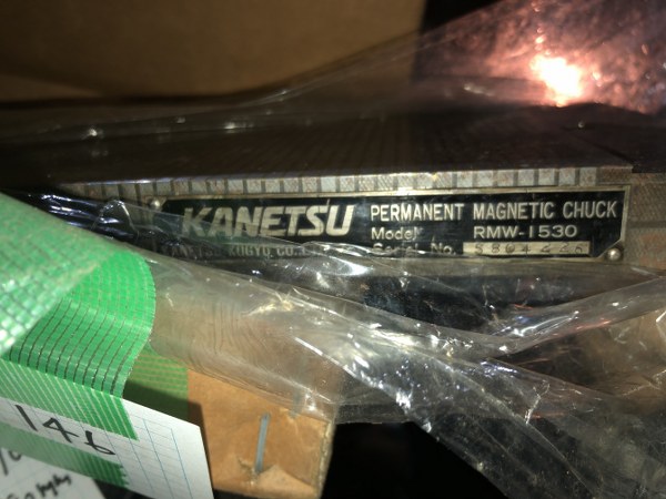 中古永磁チャック 【マグネットチャック】RMW-1530 カネテック/KANETEC